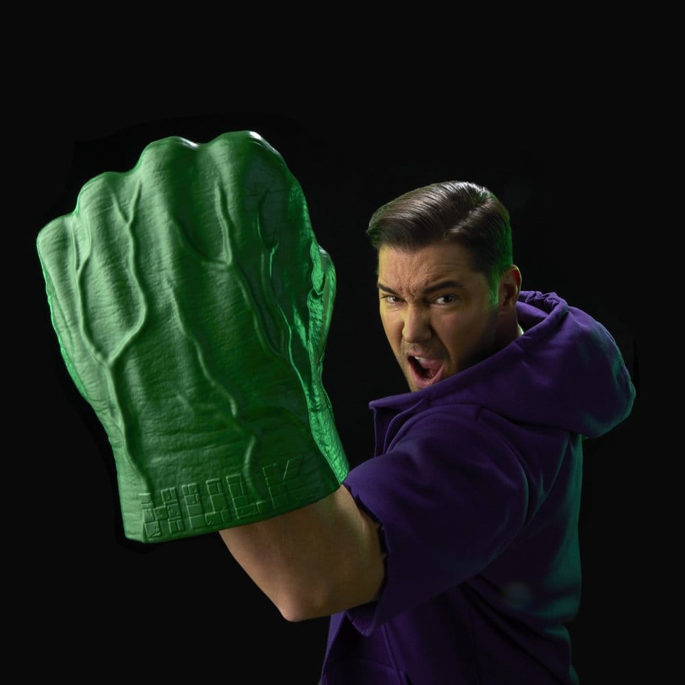 The Incredible Hulk Marvel Legends Premium Roleplay Fists - Severely damaged packaging