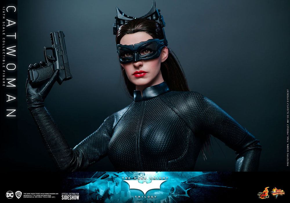 The Dark Knight Trilogy Movie Masterpiece Action Figure 1/6 Catwoman 29 cm