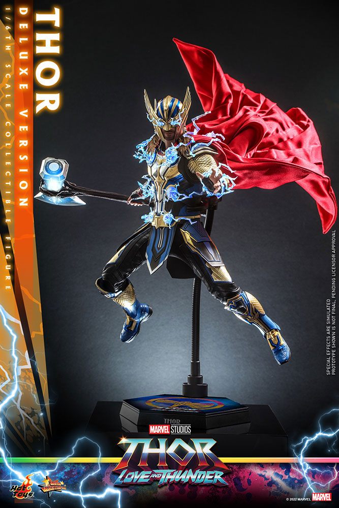 Thor: Love and Thunder Masterpiece Action Figure 1/6 Thor (Deluxe Version) 32 cm - Damaged packaging