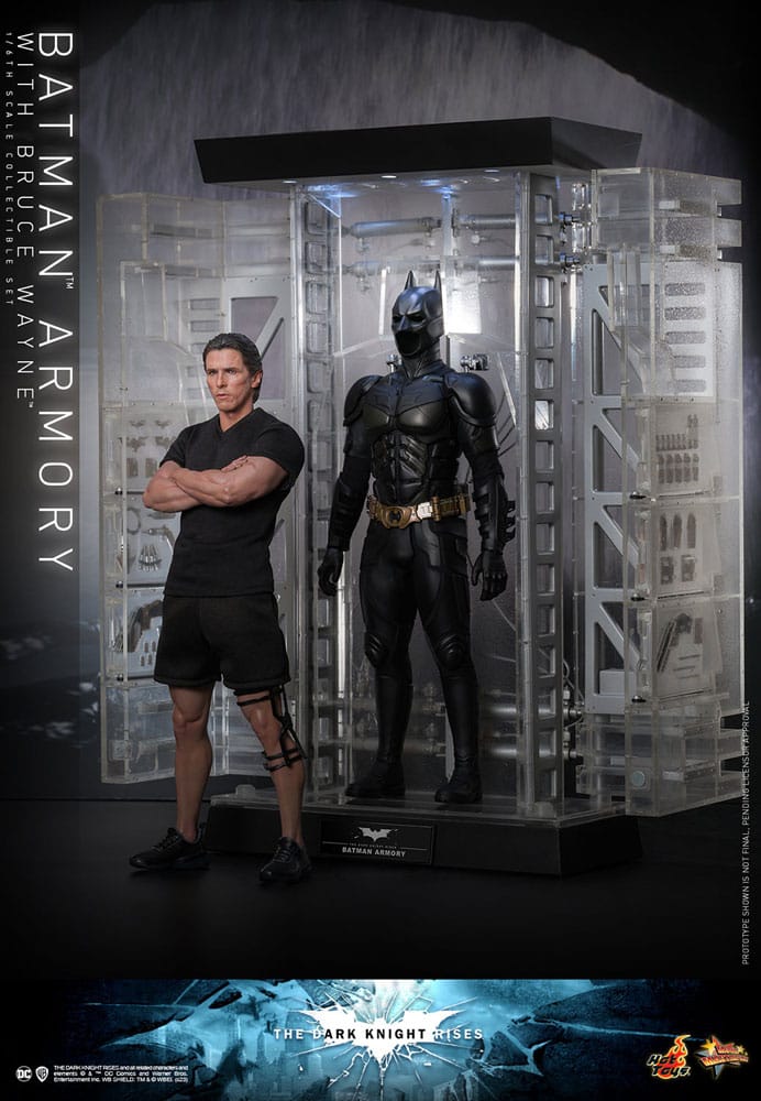 The Dark Knight Rises Movie Masterpiece Action Figures & Diorama 1/6 Batman Armory with Bruce Wayne 30 cm