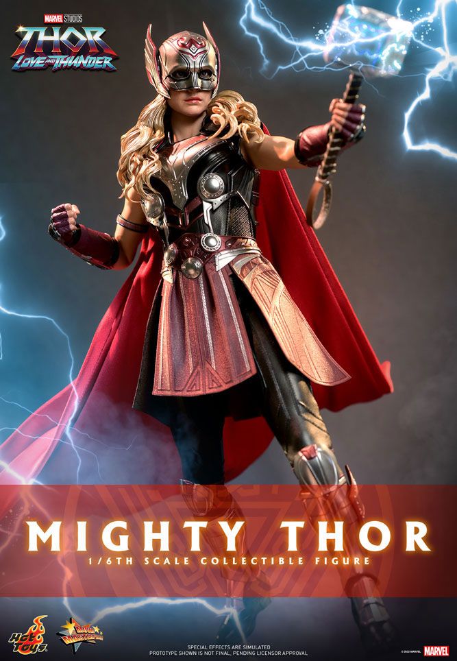 Thor: Love and Thunder Masterpiece Action Figure 1/6 Mighty Thor 29 cm - Damaged packaging