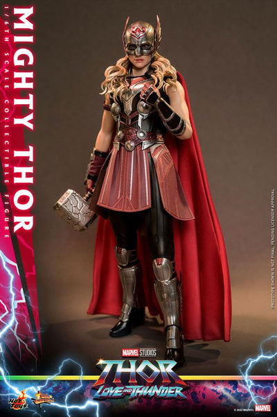 Thor: Love and Thunder Masterpiece Action Figure 1/6 Mighty Thor 29 cm - Damaged packaging