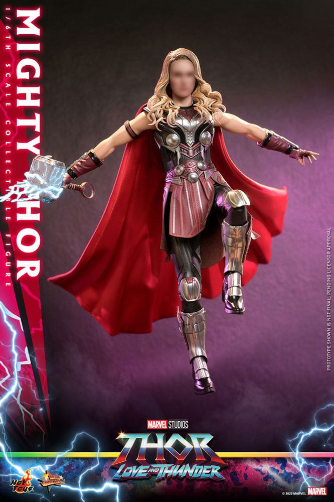 Thor: Love and Thunder Masterpiece Action Figure 1/6 Mighty Thor 29 cm - Damaged packaging