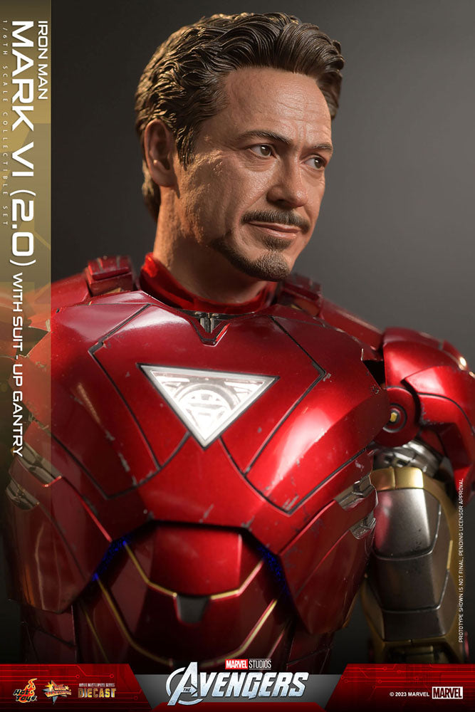 Marvel's The Avengers Movie Masterpiece Diecast Action Figure 1/6 Iron Man Mark VI (2.0) with Suit-Up Gantry 32 cm