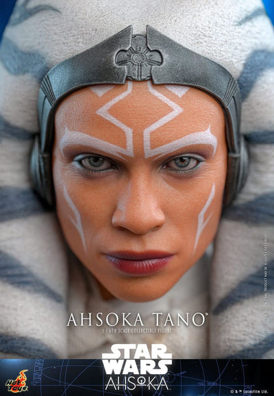 Star Wars: Ahsoka Action Figure 1/6 Ahsoka Tano 28 cm