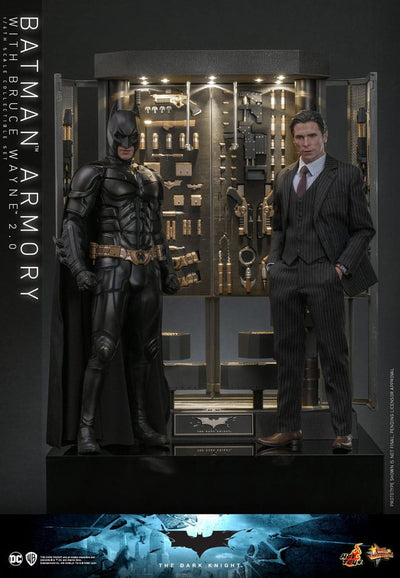 The Dark Knight Movie Masterpiece Action Figures & Diorama 1/6 Batman Armory with Bruce Wayne (2.0) 30 cm