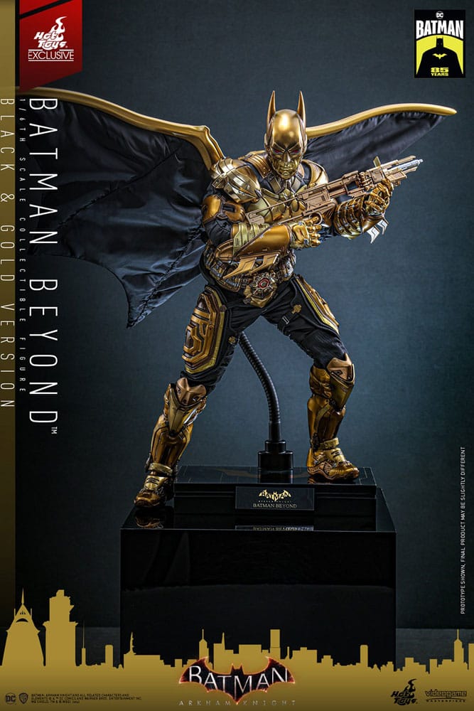 Batman: Arkham Knight Videogame Masterpiece Action Figure 1/6 Batman Beyond (Black &amp; Gold Version) 32 cm