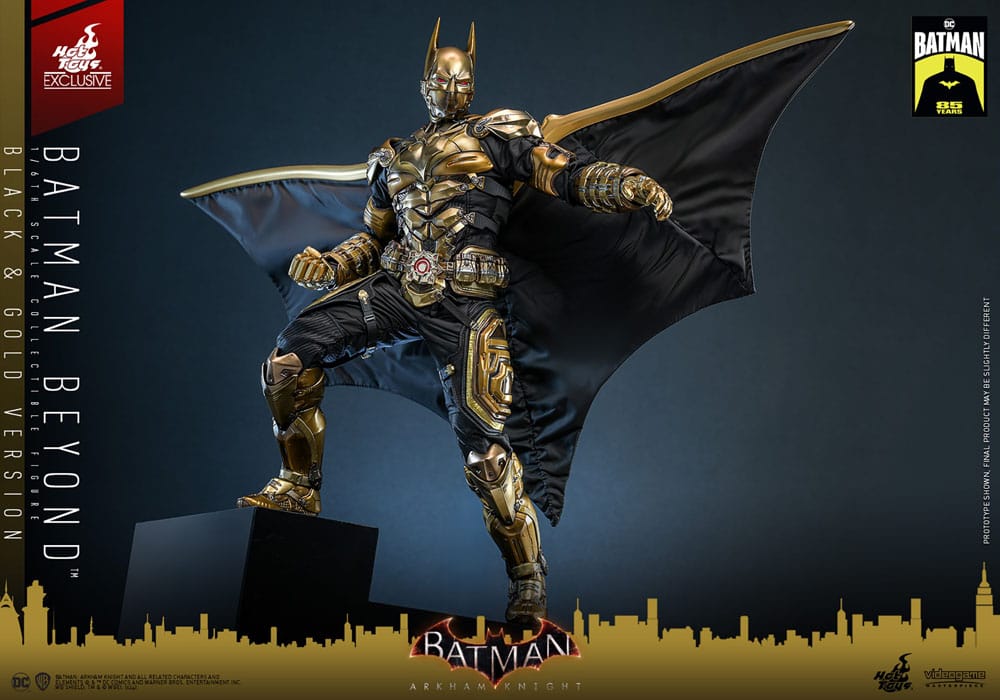 Batman: Arkham Knight Videogame Masterpiece Action Figure 1/6 Batman Beyond (Black &amp; Gold Version) 32 cm