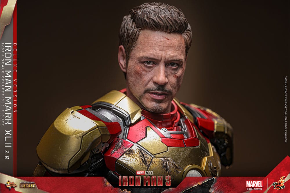 Iron Man 3 Movie Masterpiece Diecast Action Figure 1/6 Iron Man Mark XLII (2.0) Deluxe 32 cm