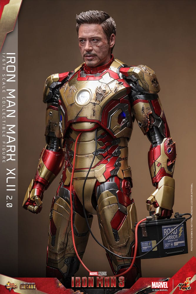 Iron Man 3 Movie Masterpiece Diecast Action Figure 1/6 Iron Man Mark XLII (2.0) 32 cm