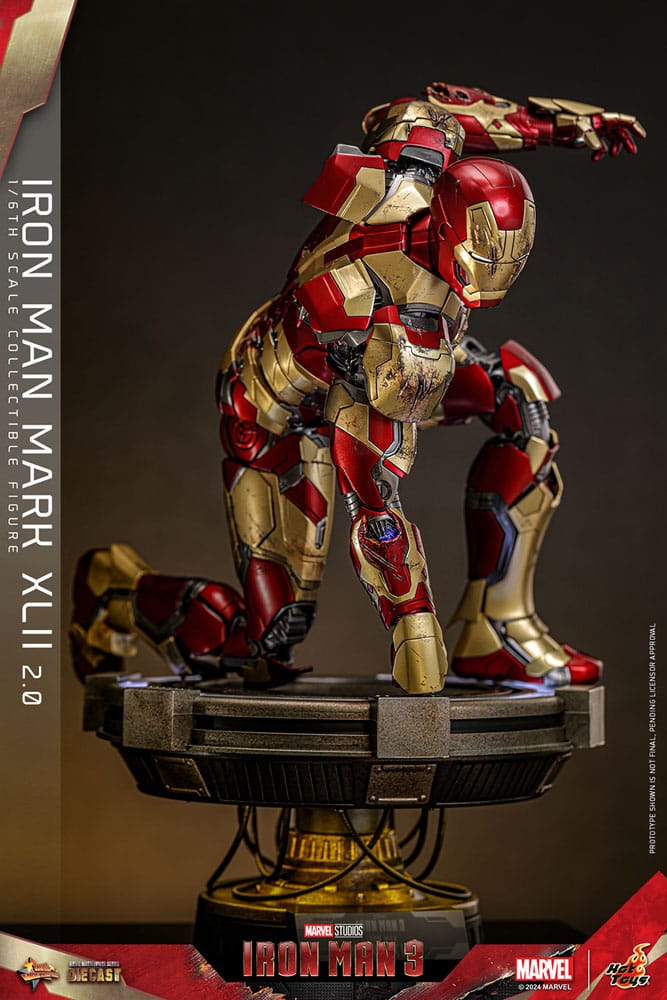 Iron Man 3 Movie Masterpiece Diecast Action Figure 1/6 Iron Man Mark XLII (2.0) 32 cm