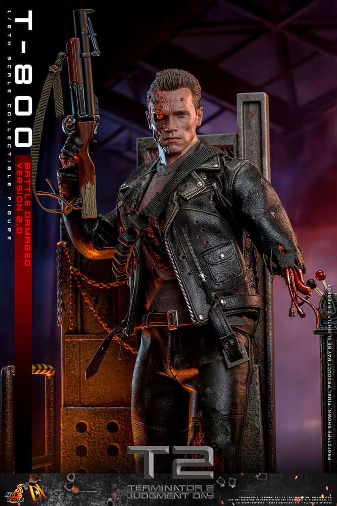 Terminator 2 Movie Masterpiece Action Figure 1/6 T-800 Battle Damaged Version 2.0 32 cm