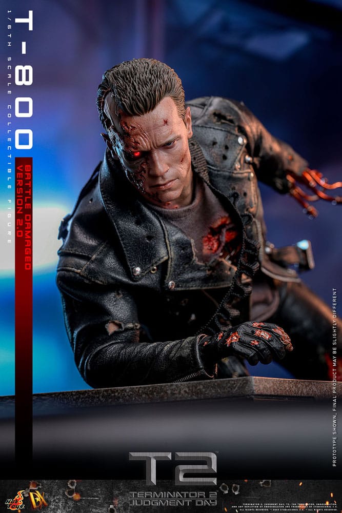 Terminator 2 Movie Masterpiece Action Figure 1/6 T-800 Battle Damaged Version 2.0 32 cm