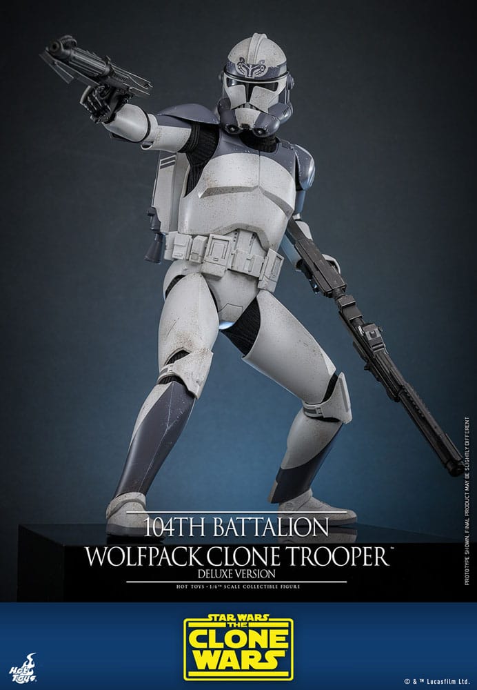 Star Wars The Clone Wars Action Figure 1/6 104th Battalion Wolfpack Clone Trooper Deluxe Version 30 cm - Damaged packaging
