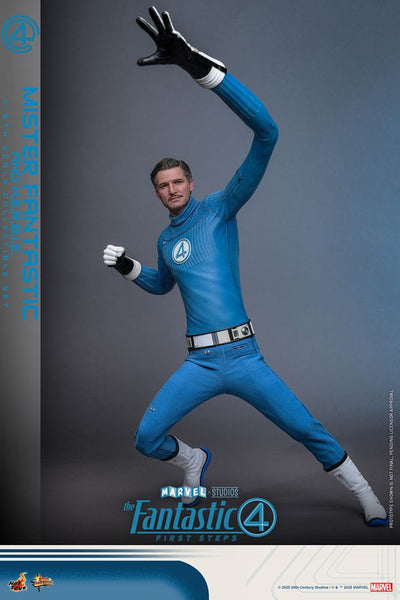 The Fantastic Four: First Steps Movie Masterpiece Action Figure 2-Pack 1/6 Mister Fantastic &amp; HERBIE 30 cm