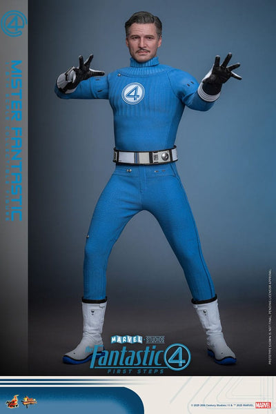 The Fantastic Four: First Steps Movie Masterpiece Action Figure 1/6 Mister Fantastic 30 cm