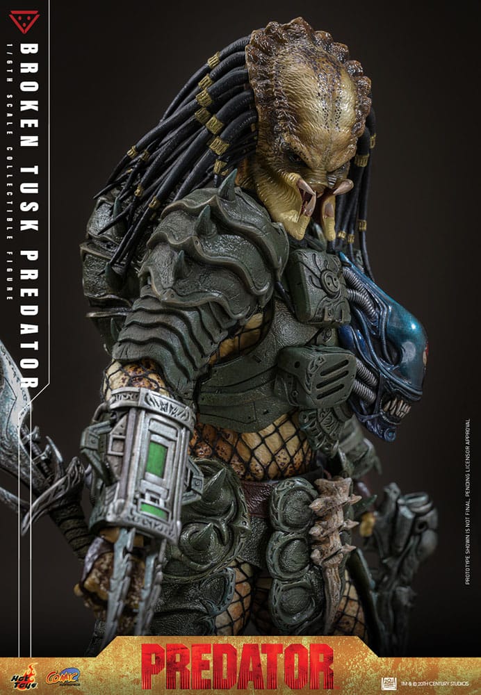 Alien vs. Predator Comic Masterpiece Action Figure 1/6 Broken Tusk Predator 35 cm