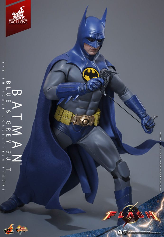 The Flash Movie Masterpiece Action Figure 1/6 Batman (Blue & Grey Suit) Limited Edition Hot Toys Exclusive 30 cm