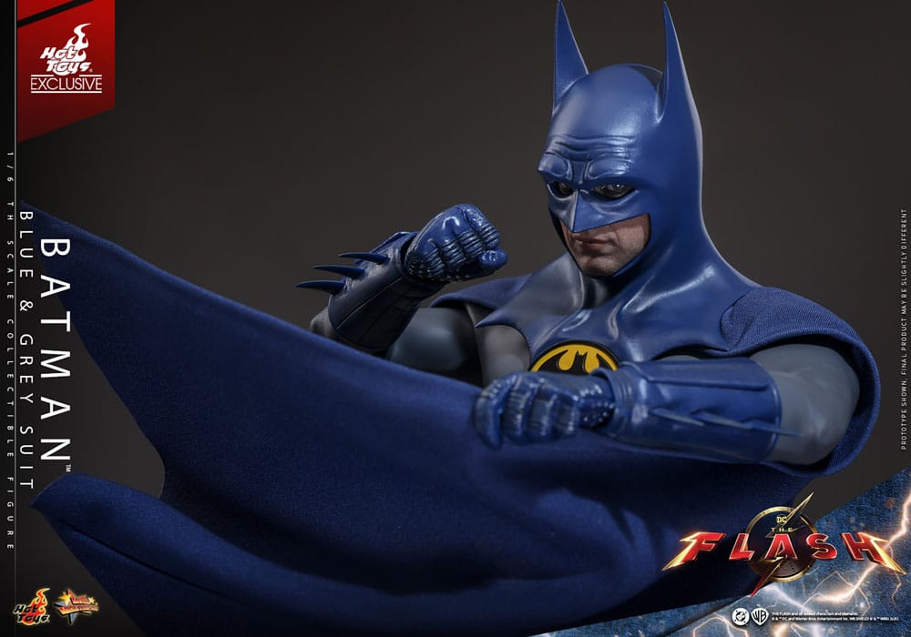 The Flash Movie Masterpiece Action Figure 1/6 Batman (Blue & Grey Suit) Limited Edition Hot Toys Exclusive 30 cm