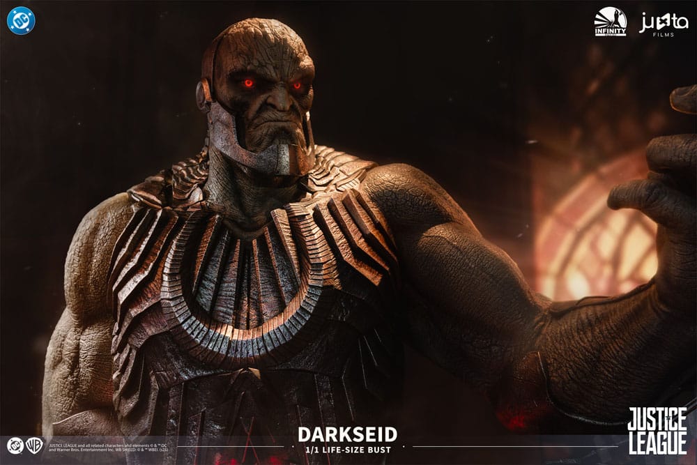 Zack Snyder´s Justice League Life Size Bust 1/1 Darkseid 136 cm