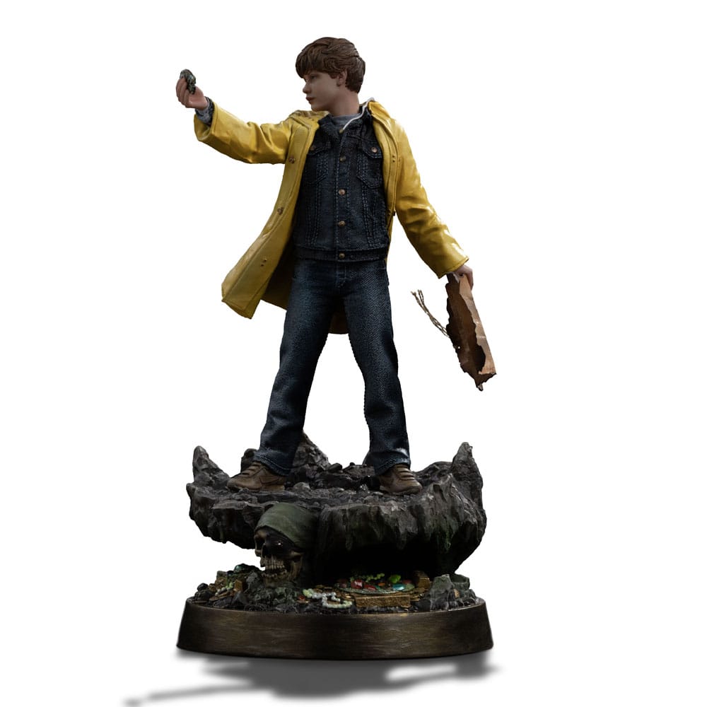 The Goonies Art Scale Statue 1/10 Mikey Walsh (40th anniversary) 21 cm