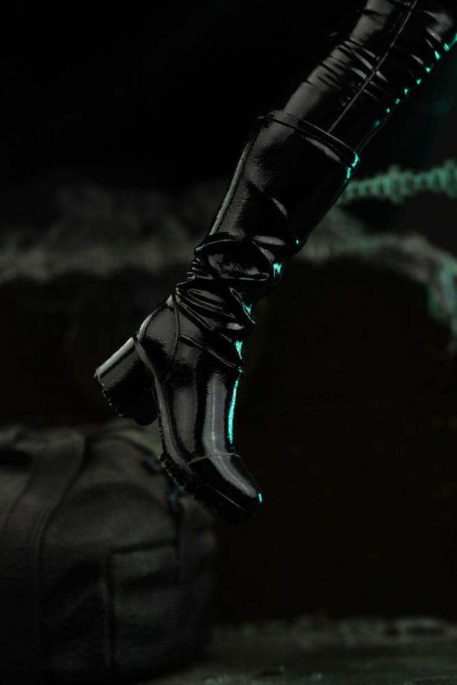 The Matrix Art Scale Statue 1/10 Trinity 22 cm