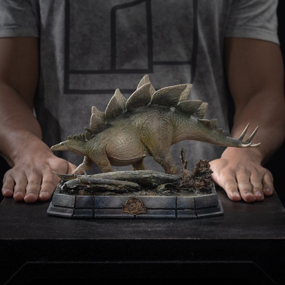 The Lost World: Jurassic Park Icons Statue Stegosaurus 18 cm