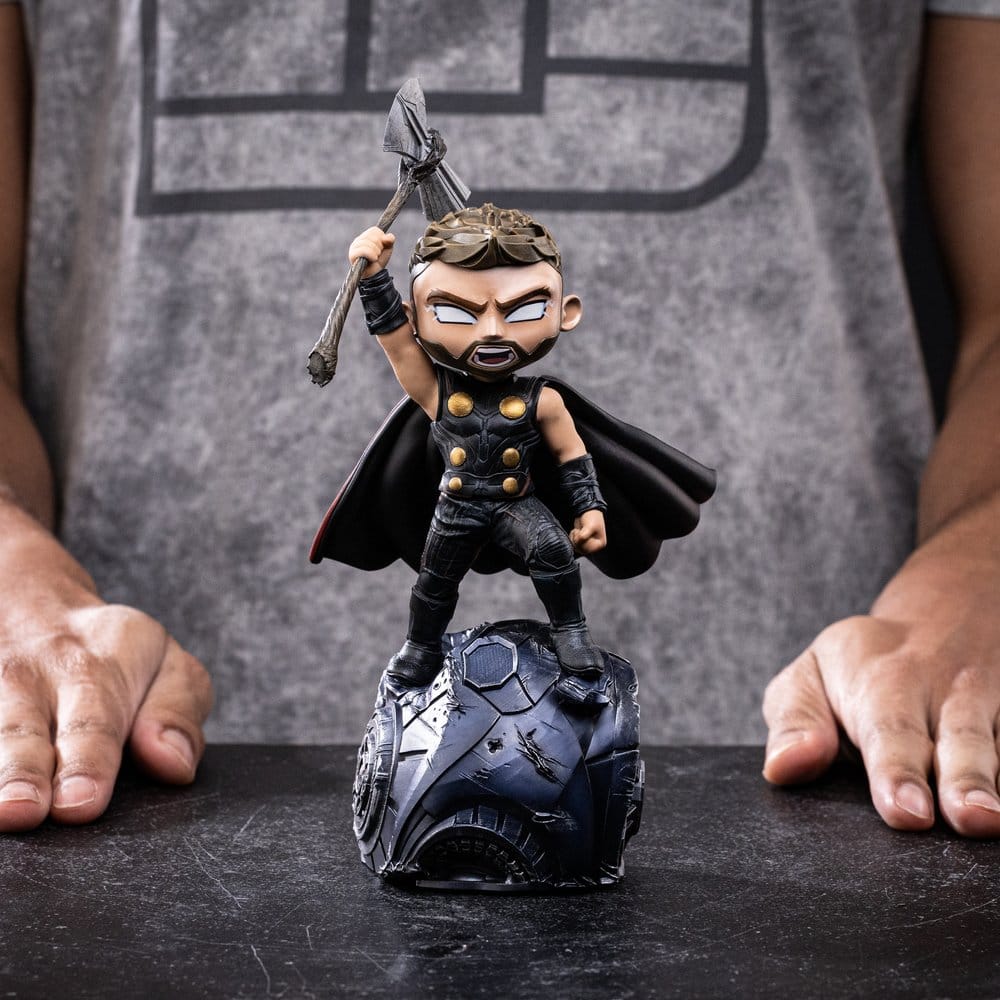 Avengers: Doomsday Minico Mini Figure Thor