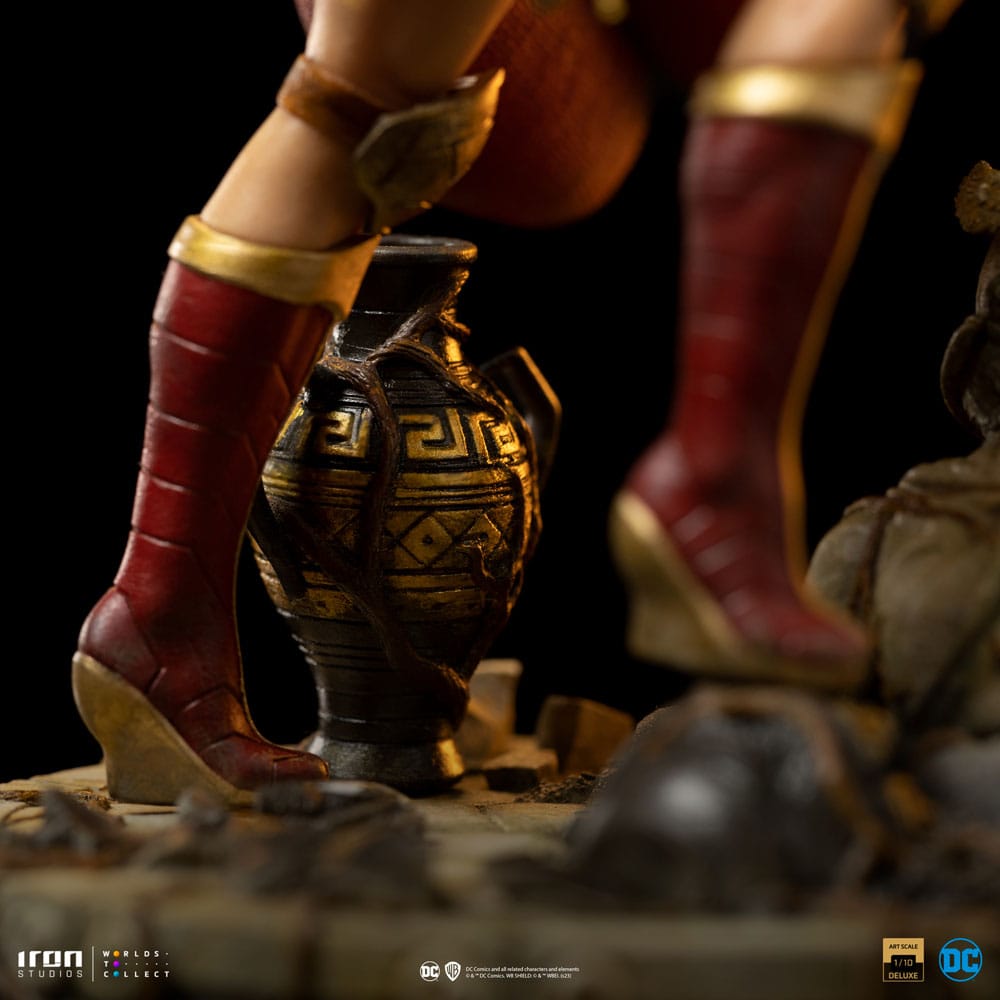 Wonder Woman Unleashed BDS Art Scale Statue 1/10 Wonder Woman 30 cm