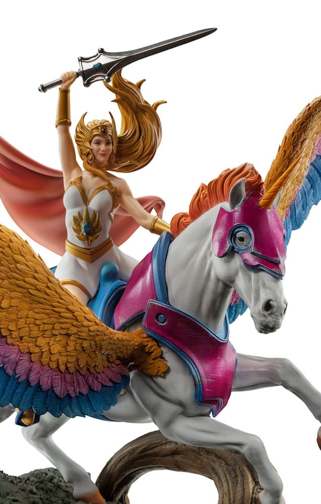 Masters of the Universe BDS Art Scale Statue 1/10 She-Ra and Swiftwind 42 cm