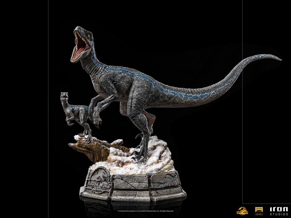 Jurassic World Dominion Deluxe Art Scale Statue 1/10 Blue and Beta 20 cm