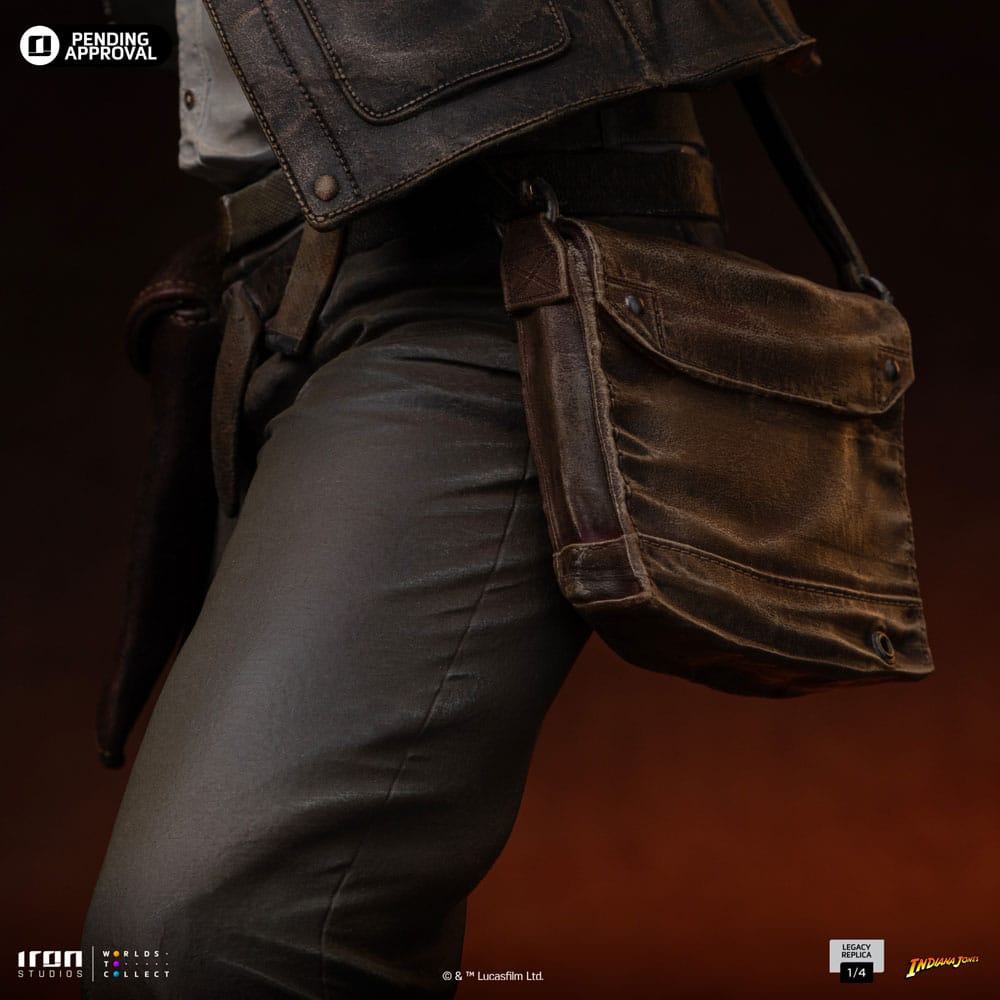 Indiana Jones Legacy Replica Statue 1/4 Indiana Jones 61 cm - Damaged packaging