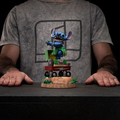 Lilo &amp; Stitch Art Scale Statue 1/10 Stitch Hula 17 cm