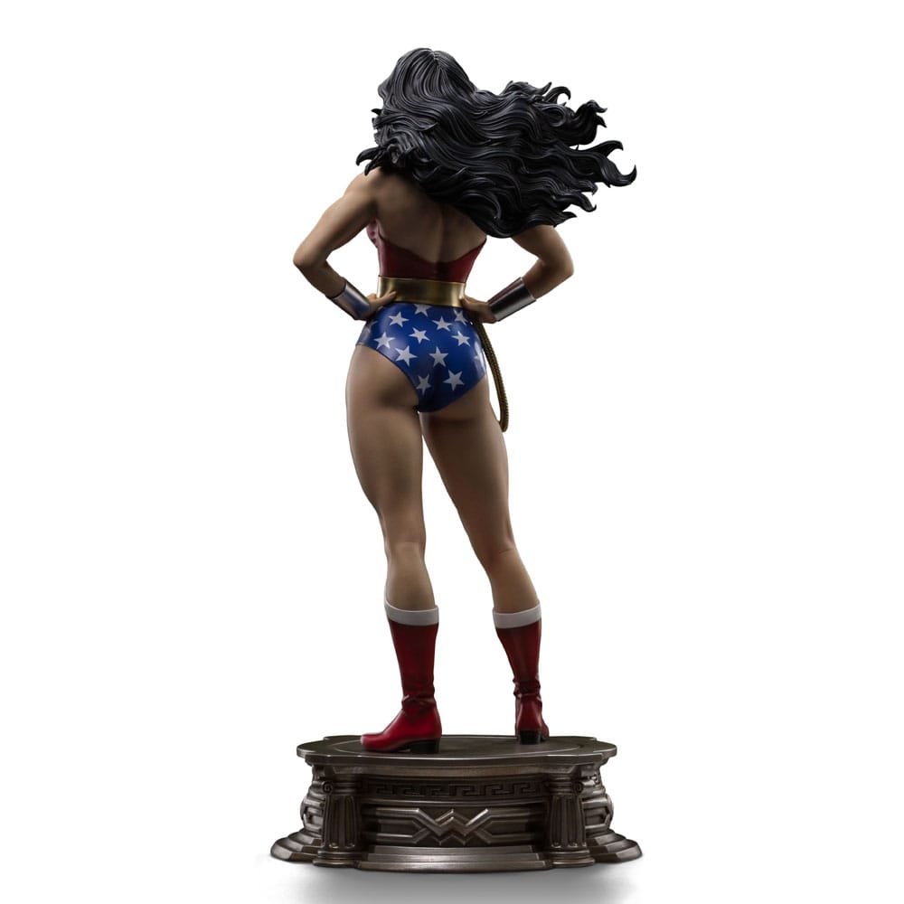 DC Comics Legacy Replica Statue 1/4 Wonder Woman 56 cm