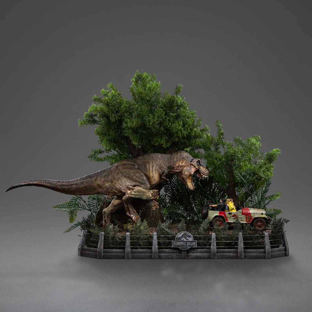 Jurassic Park Demi Art Scale Statue 1/20 T-Rex Chase 30 cm