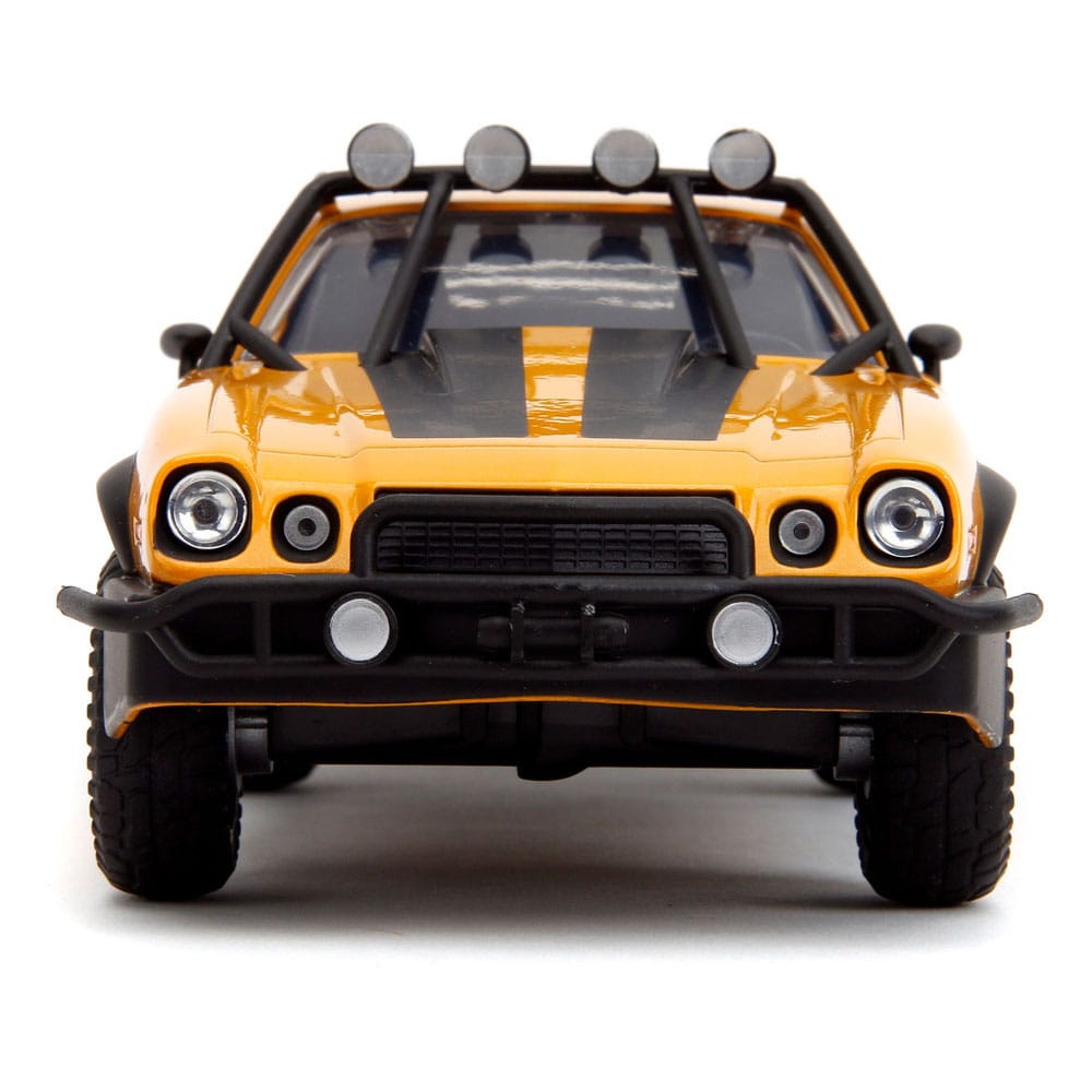 Transformers Diecast Model 1/24 1977 Chevy Camaro T7 Bumblebee