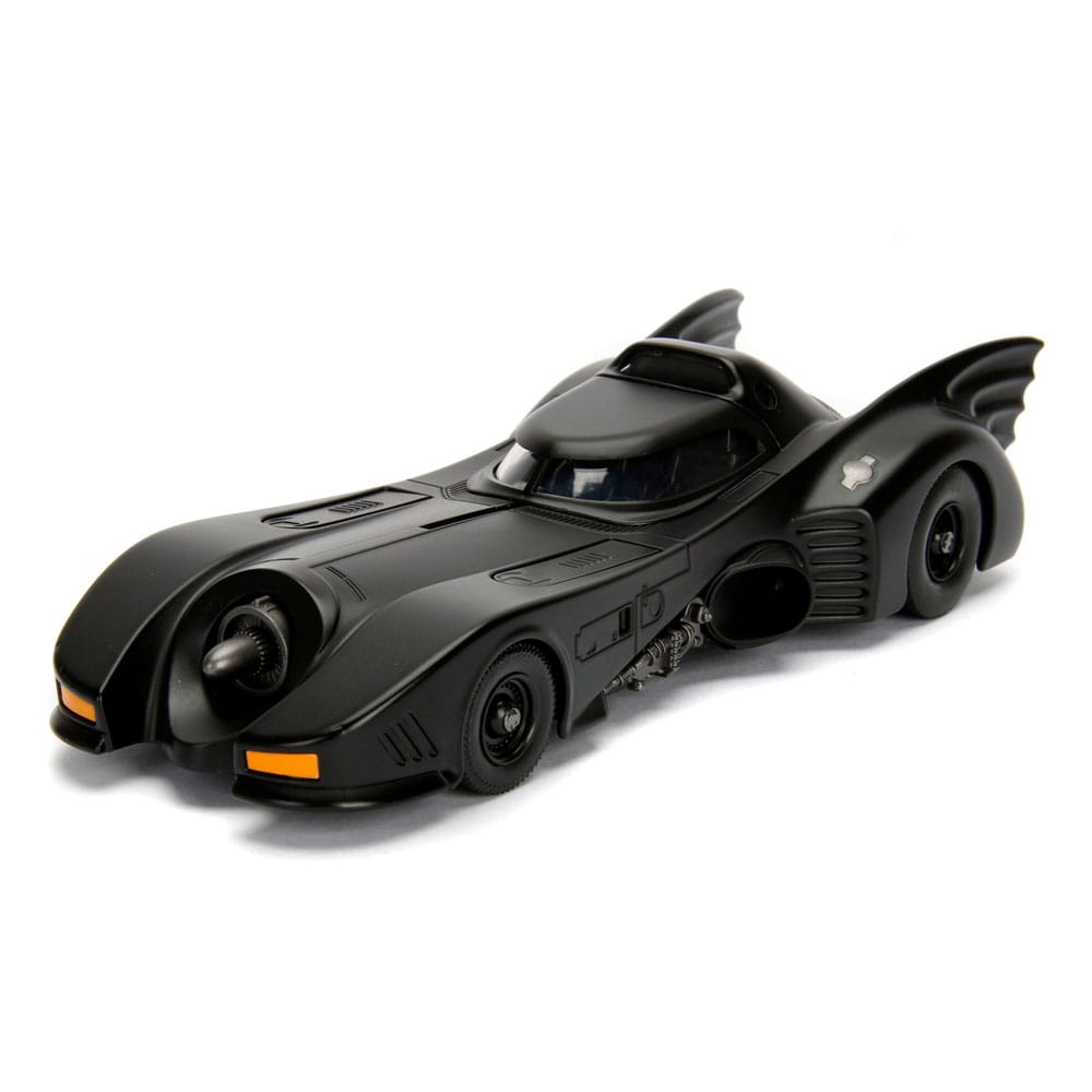 DC Comics Diecast Model 1/24 Batman 1989 Batmobile