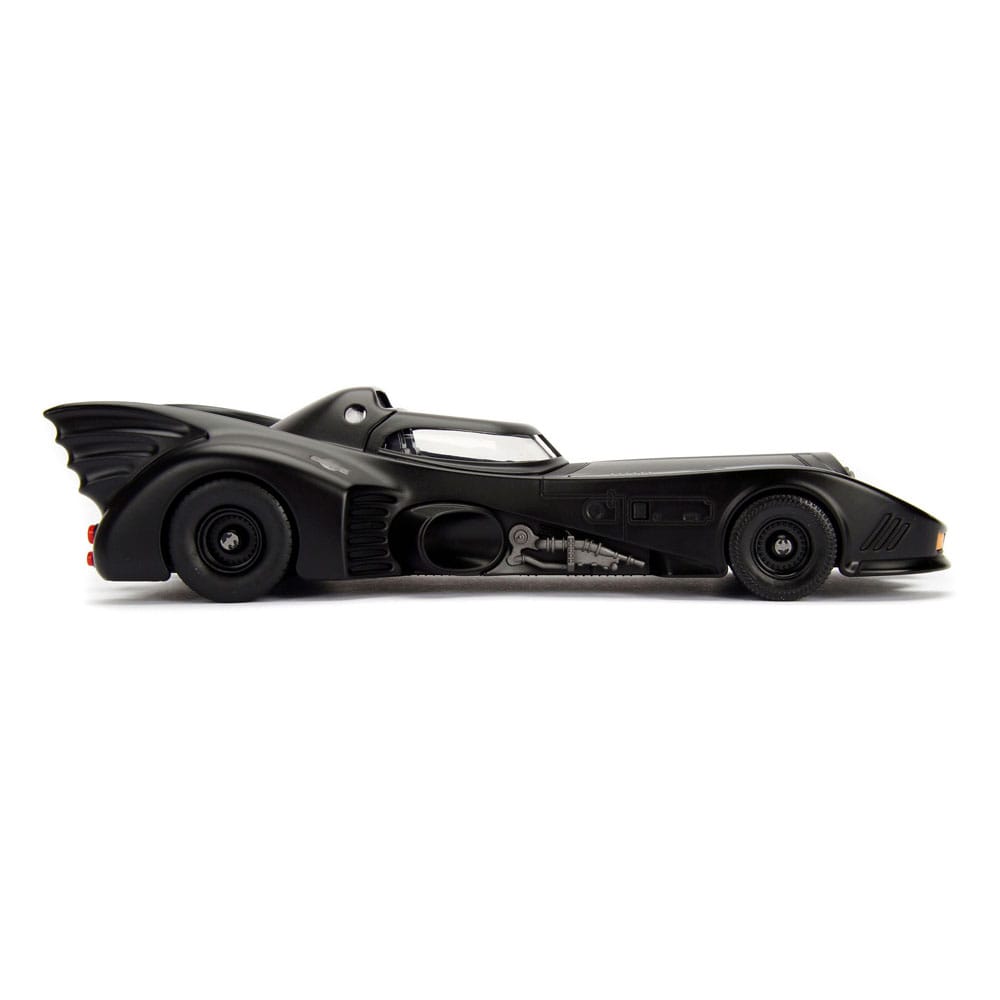 DC Comics Diecast Model 1/24 Batman 1989 Batmobile