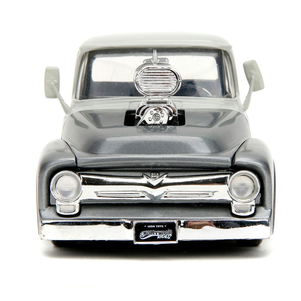 Street Fighter Diecast Model 1/24 1956 Ford Pickup Guile