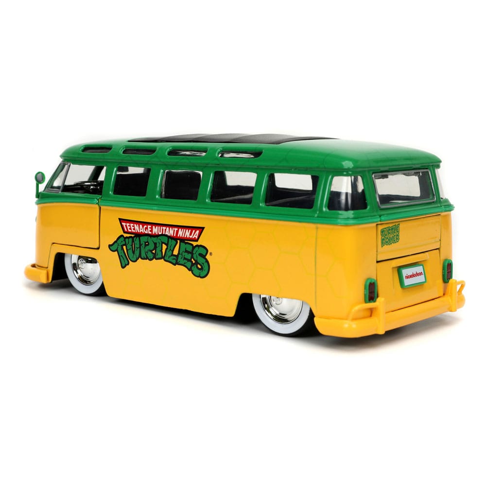 Teenage Mutant Ninja Turtles Diecast Model 1/24 1962 VW Bus Leonardo