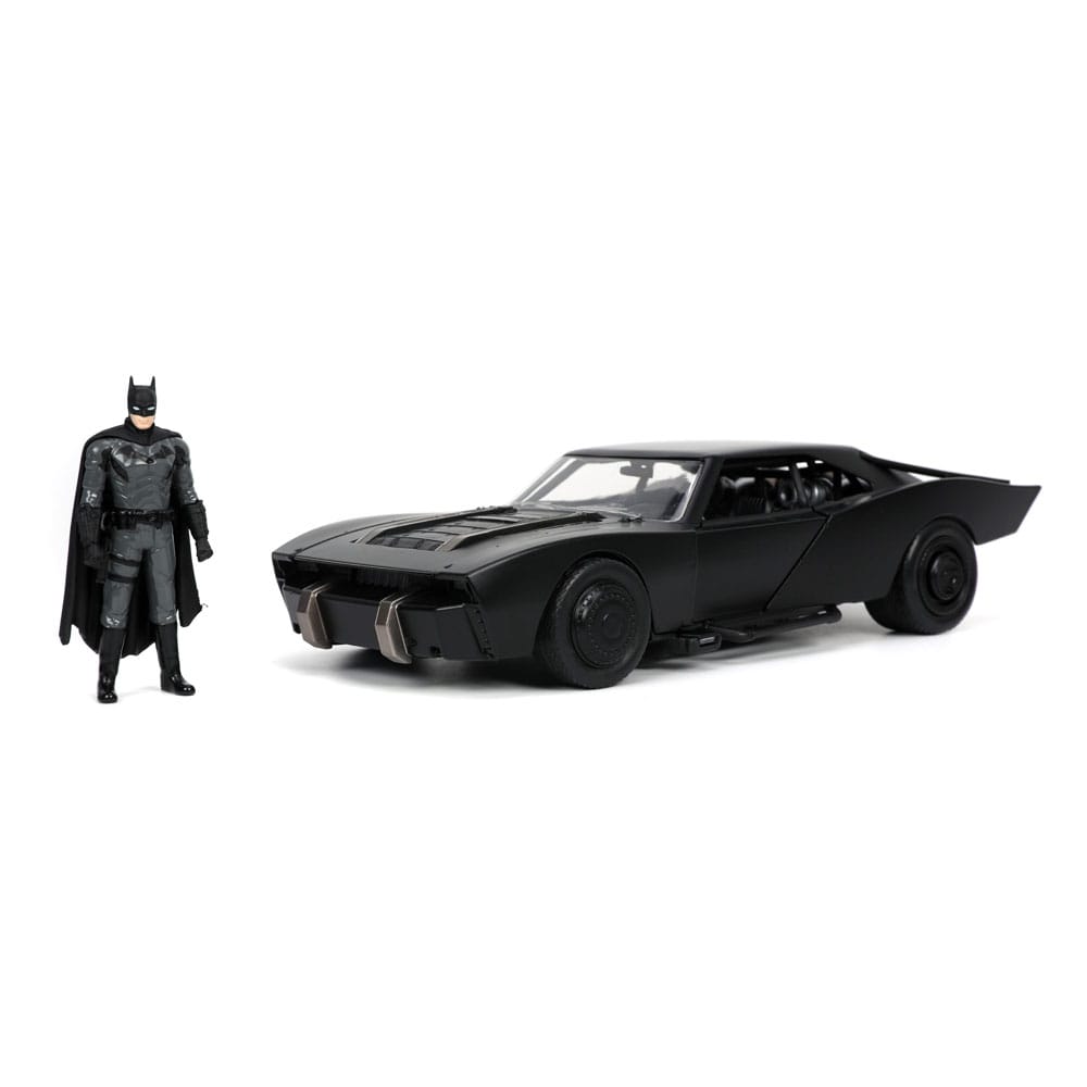 Batman 2022 Hollywood Rides Diecast Model 1/24 2022 Batmobile with Figure - Damaged packaging