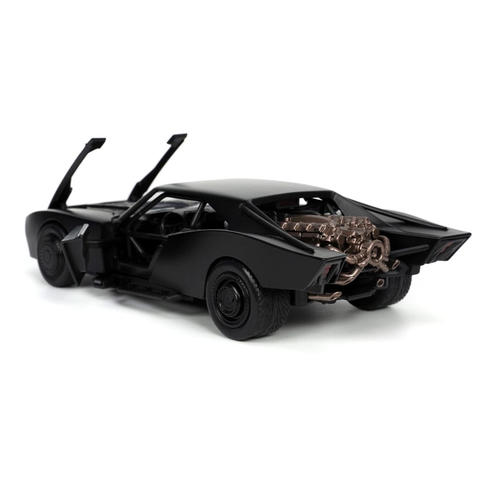 Batman 2022 Hollywood Rides Diecast Model 1/24 2022 Batmobile with Figure - Damaged packaging