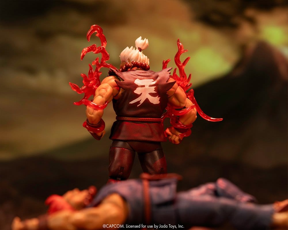 Ultra Street Fighter II: The Final Challengers Action Figure 1/12 Akuma Deluxe 15 cm