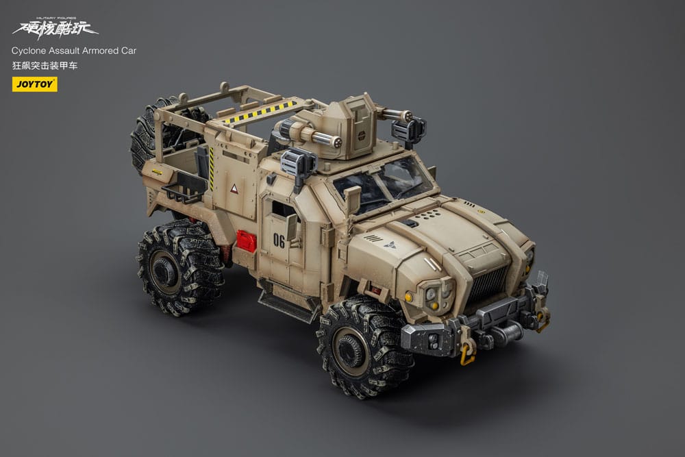 Hardcore Coldplay Vehicle 1/18 Cyclone Assauit Armored Car