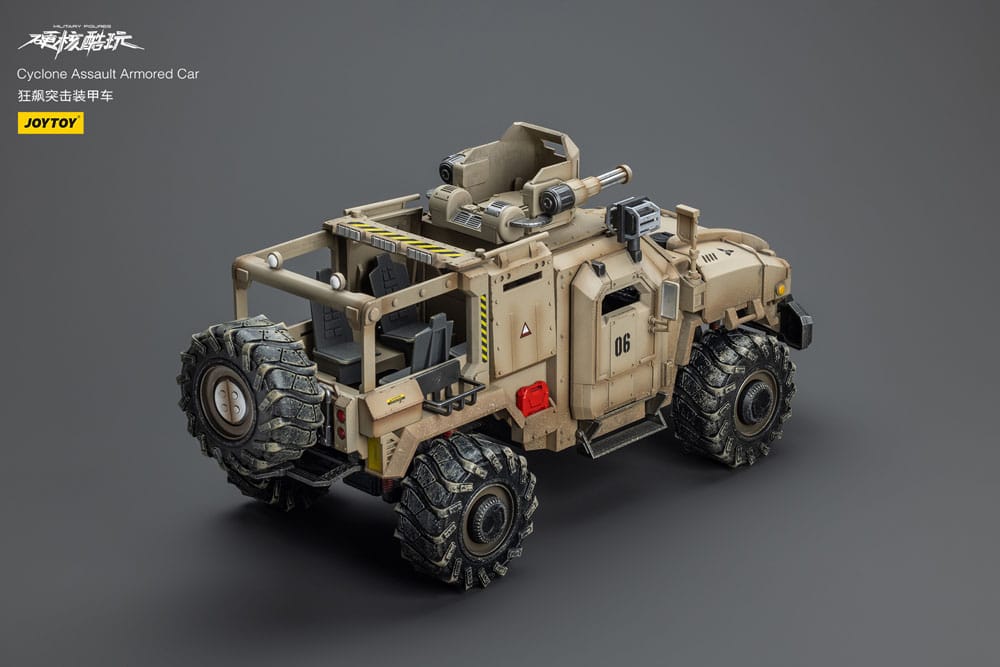 Hardcore Coldplay Vehicle 1/18 Cyclone Assauit Armored Car