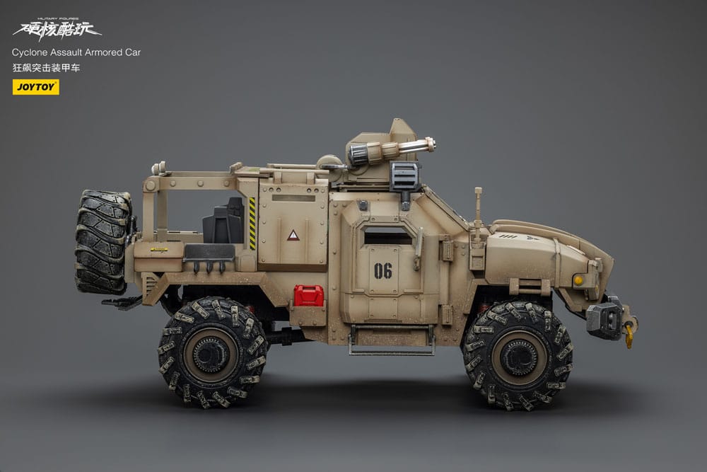 Hardcore Coldplay Vehicle 1/18 Cyclone Assauit Armored Car