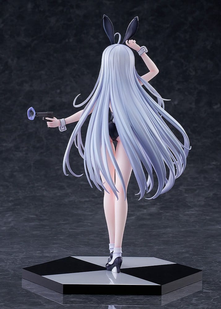 Playing Death Games to Put Food on the Table Wolf PVC Statue 1/7 Yuki 27 cm