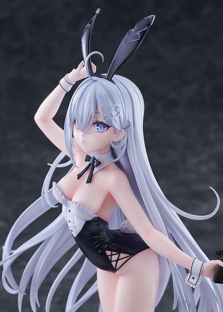 Playing Death Games to Put Food on the Table Wolf PVC Statue 1/7 Yuki 27 cm