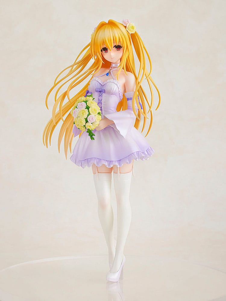 To Love-Ru Darkness PVC Statue 1/7 Golden Darkness Wedding Dress Ver. 23 cm