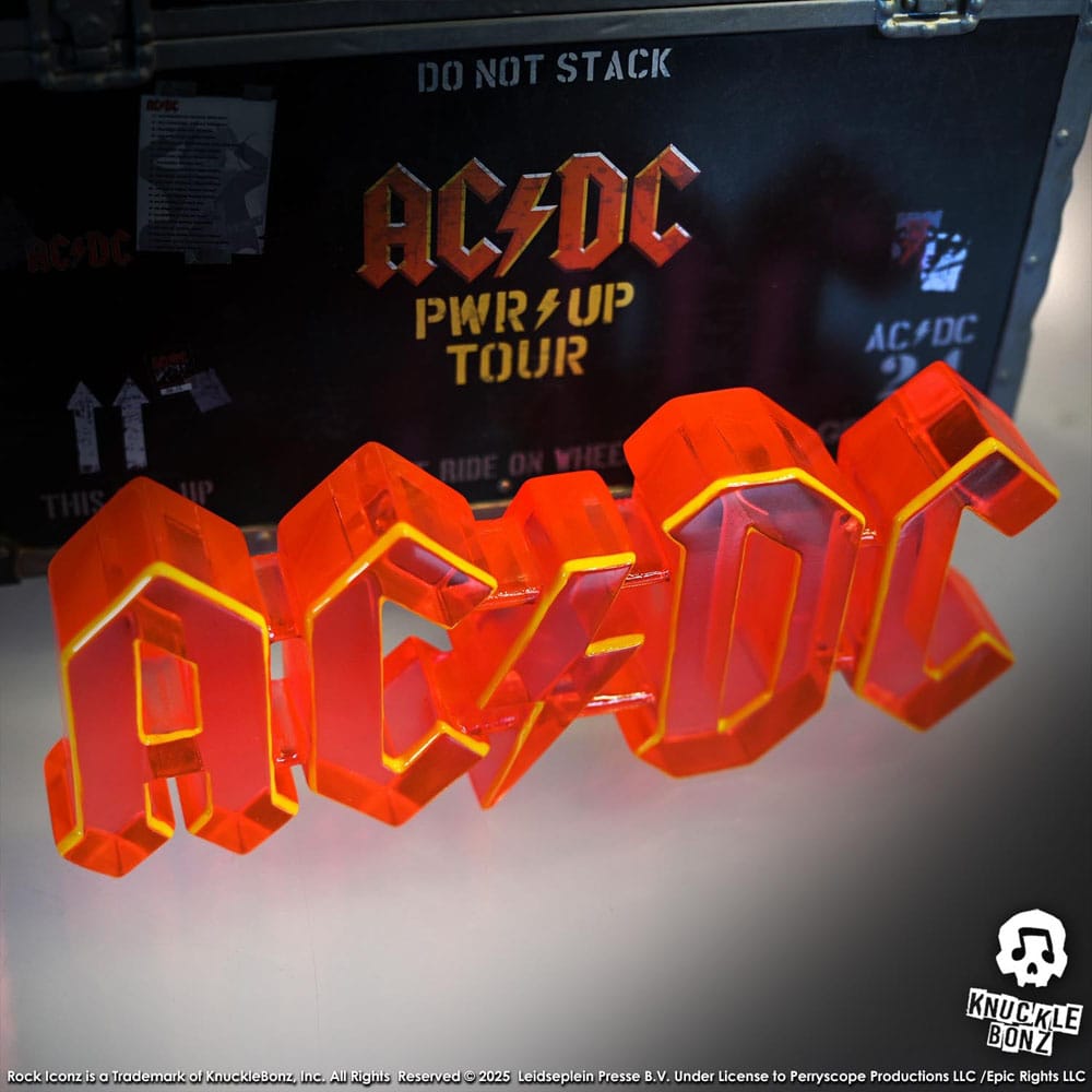 AC/DC Rock Ikonz On Tour Statue PWR UP Tour Road Case - Damaged packaging